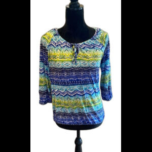 Jones New York Blouse Size XL Top Elastic‎ Rounded Neckline  Blues Green Design
